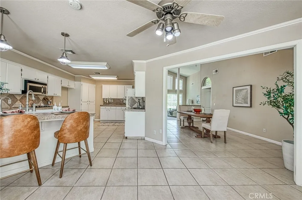 12235 Willow Avenue Clovis, CA 93619