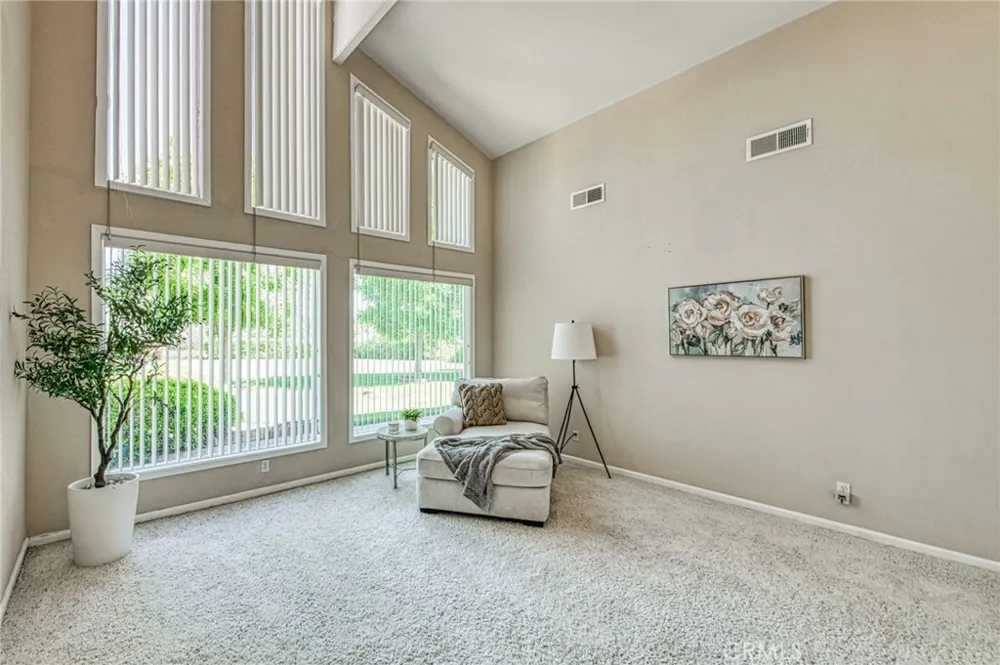 12235 Willow Avenue Clovis, CA 93619