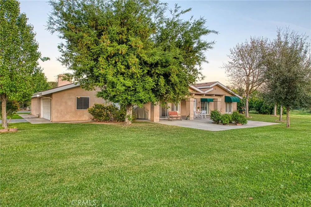12235 Willow Avenue Clovis, CA 93619