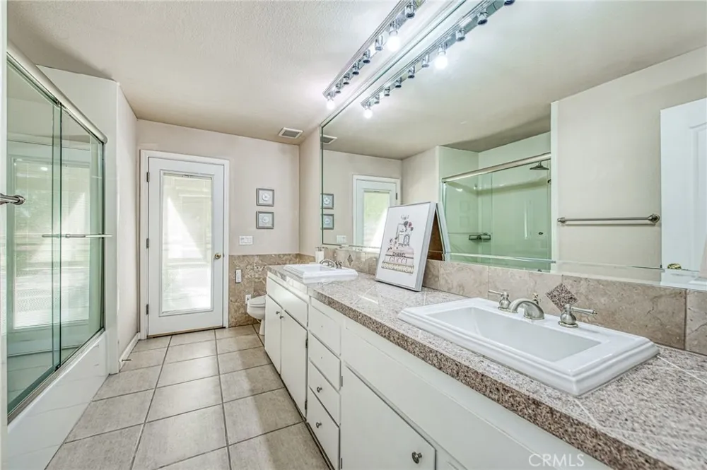 12235 Willow Avenue Clovis, CA 93619