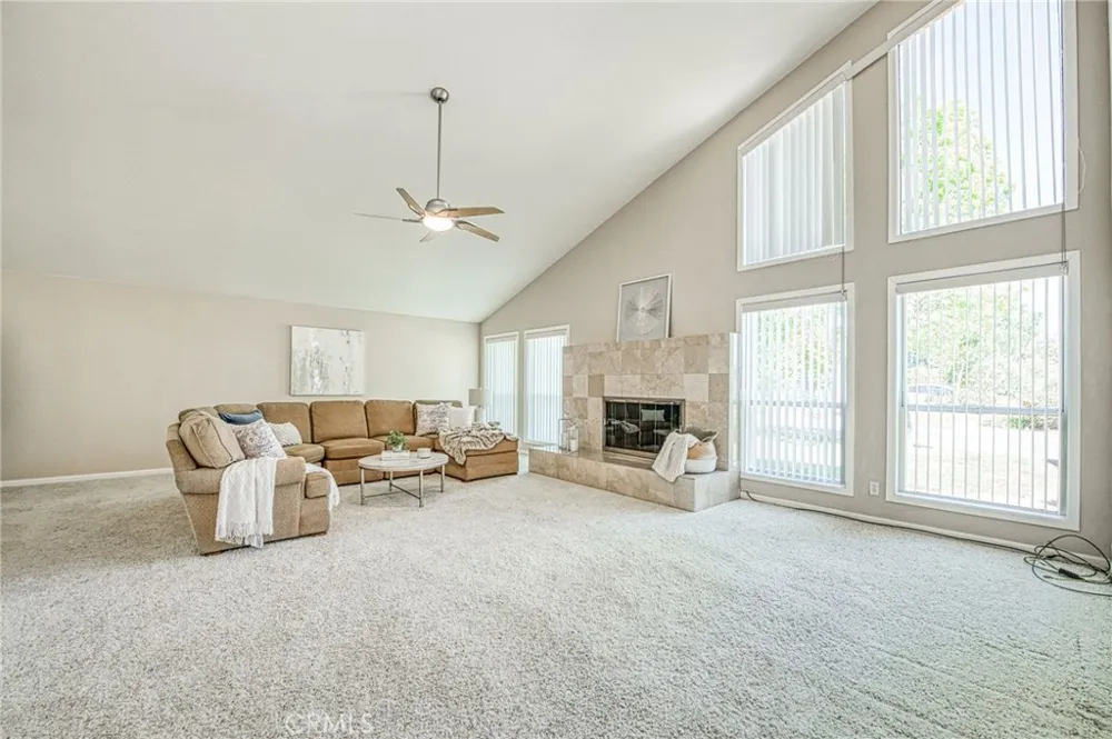12235 Willow Avenue Clovis, CA 93619