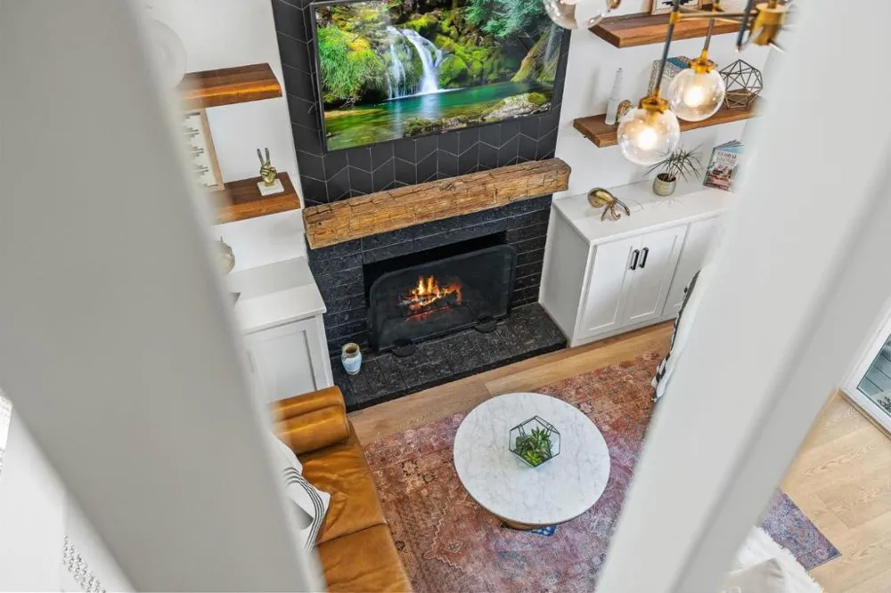 37 La Playa Street #37 Monterey, CA 93940