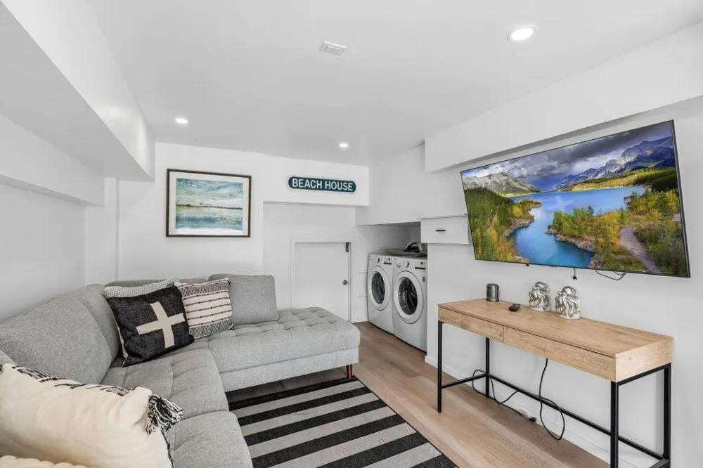 37 La Playa Street #37 Monterey, CA 93940