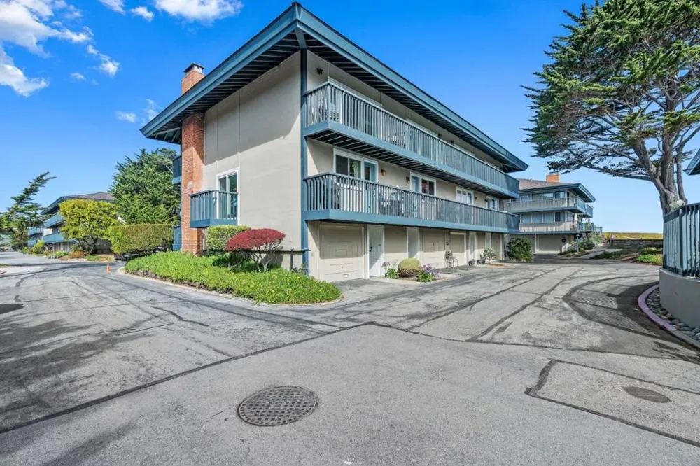 37 La Playa Street #37 Monterey, CA 93940