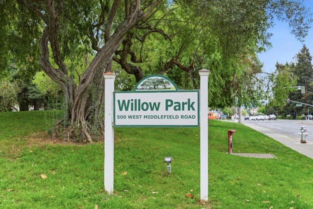 500 W Middlefield Road #41 Mountain View, CA 94043