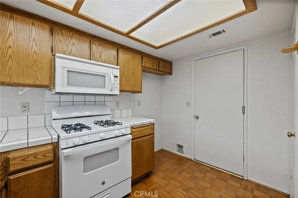 18520 Glenview Court Tehachapi, CA 93561