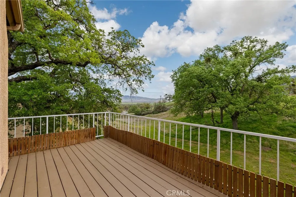 18520 Glenview Court Tehachapi, CA 93561