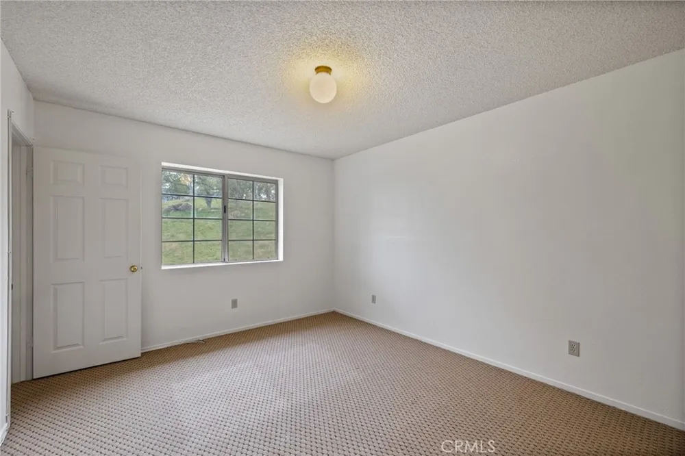 18520 Glenview Court Tehachapi, CA 93561