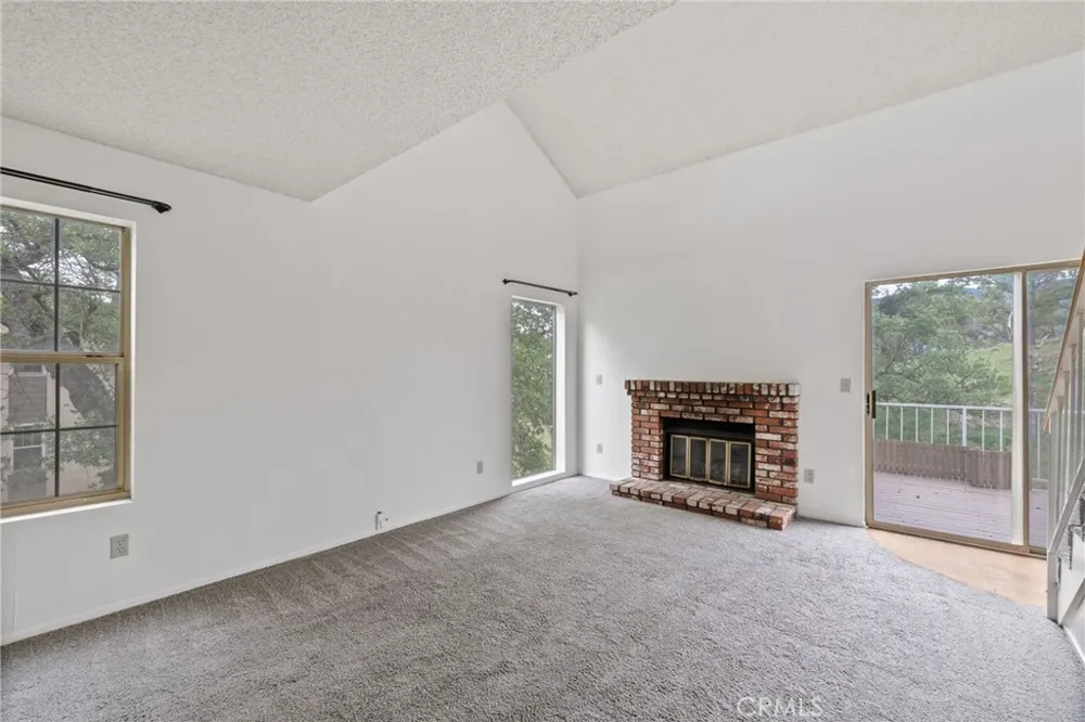 18520 Glenview Court Tehachapi, CA 93561