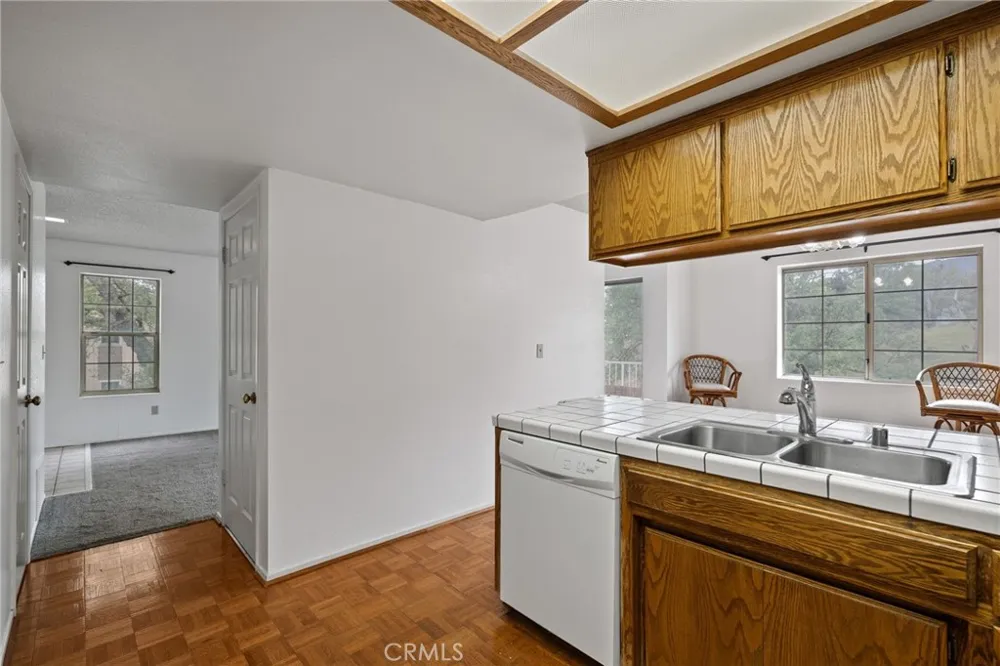 18520 Glenview Court Tehachapi, CA 93561