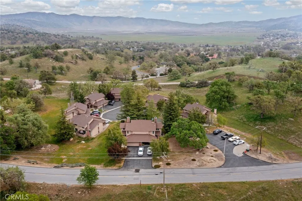 18520 Glenview Court Tehachapi, CA 93561