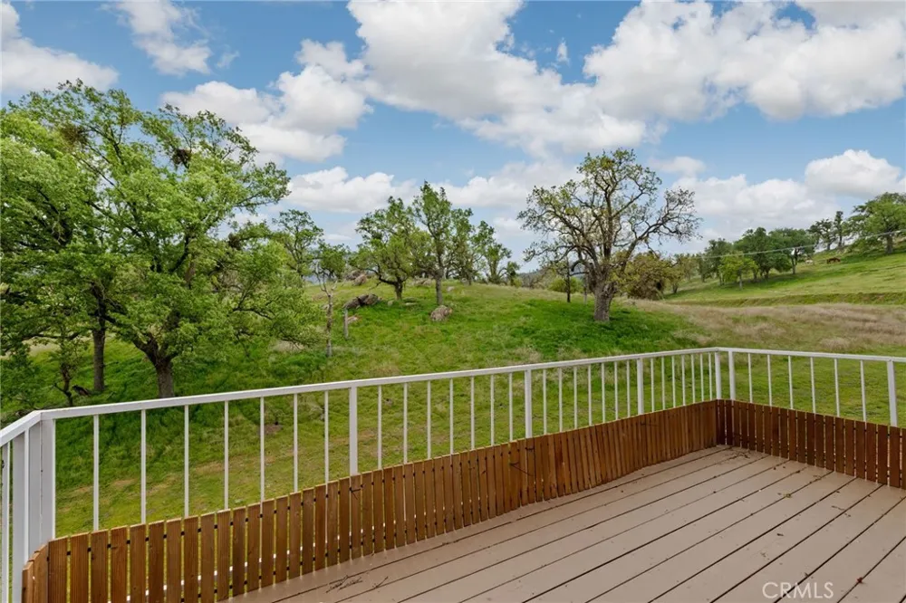 18520 Glenview Court Tehachapi, CA 93561