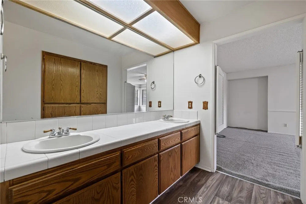 18520 Glenview Court Tehachapi, CA 93561