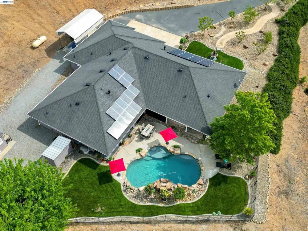 2767 Canoe St Copperopolis, CA 95228