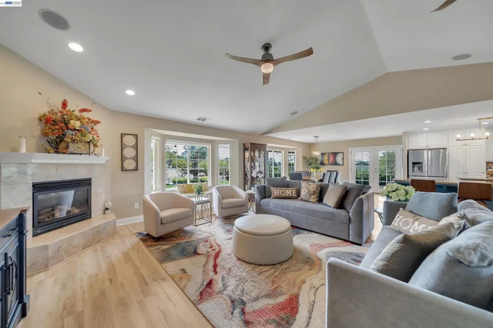 2767 Canoe St Copperopolis, CA 95228