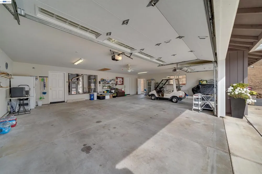 2767 Canoe St Copperopolis, CA 95228