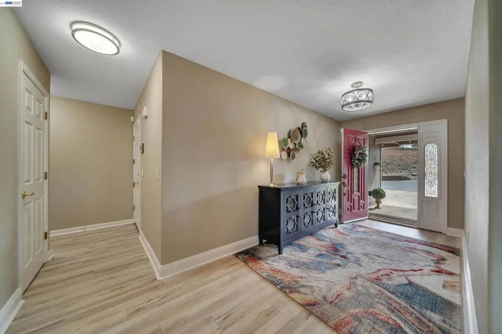2767 Canoe St Copperopolis, CA 95228