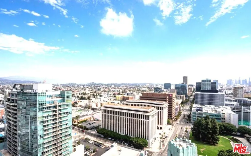 3810 Wilshire Boulevard #1706 Los Angeles, CA 90010