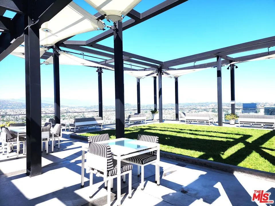 3810 Wilshire Boulevard #1706 Los Angeles, CA 90010