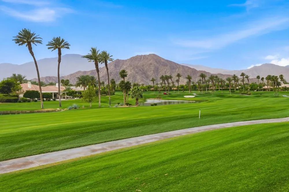 80247 Via Tesoro La Quinta, CA 92253