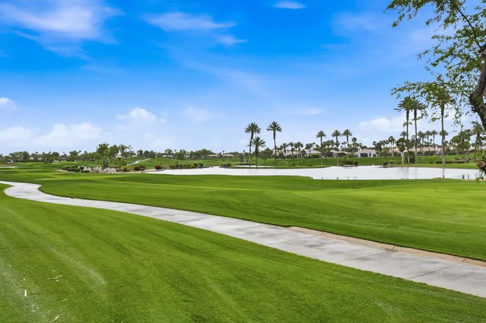 80247 Via Tesoro La Quinta, CA 92253
