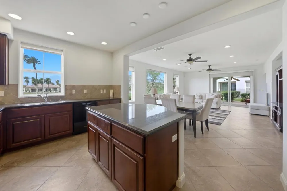 80247 Via Tesoro La Quinta, CA 92253