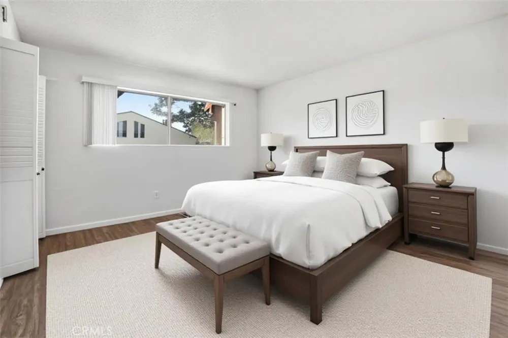 2011 W Katella Anaheim, CA 92804