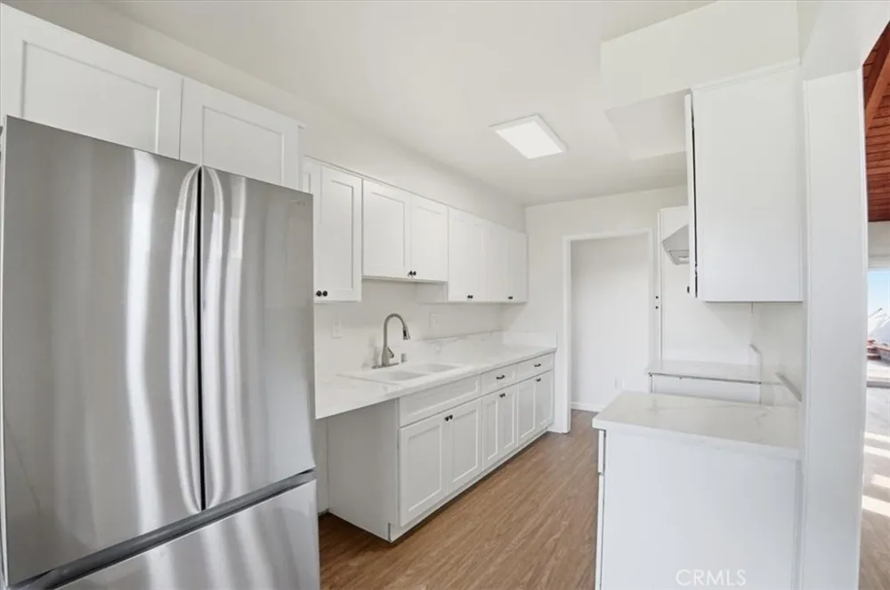 2011 W Katella Anaheim, CA 92804