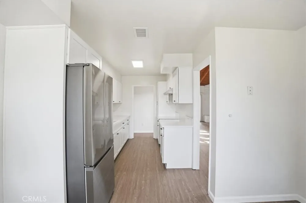 2011 W Katella Anaheim, CA 92804