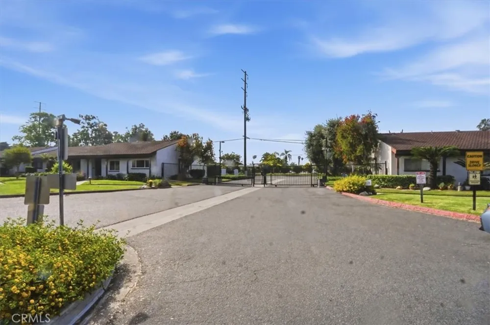 2011 W Katella Anaheim, CA 92804