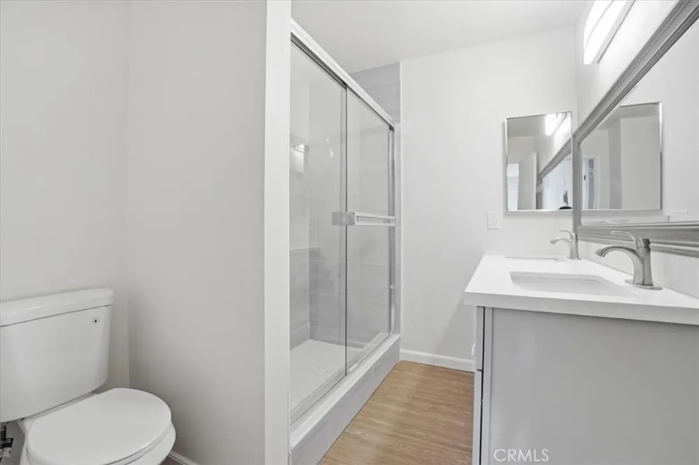 2011 W Katella Anaheim, CA 92804