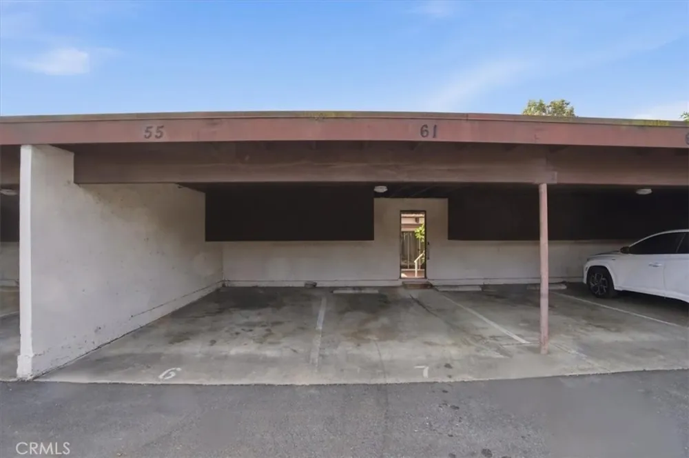 2011 W Katella Anaheim, CA 92804