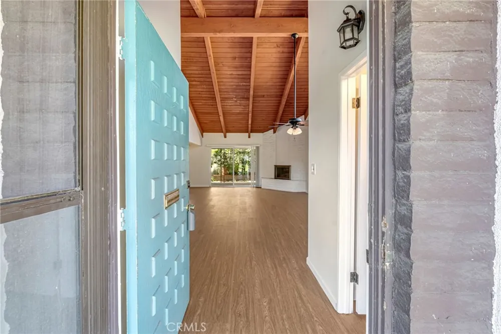 2011 W Katella Anaheim, CA 92804