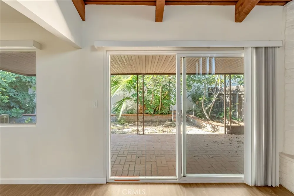 2011 W Katella Anaheim, CA 92804