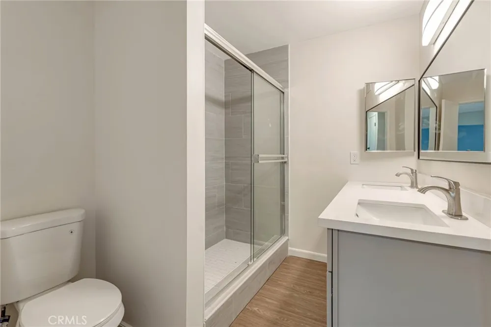 2011 W Katella Anaheim, CA 92804