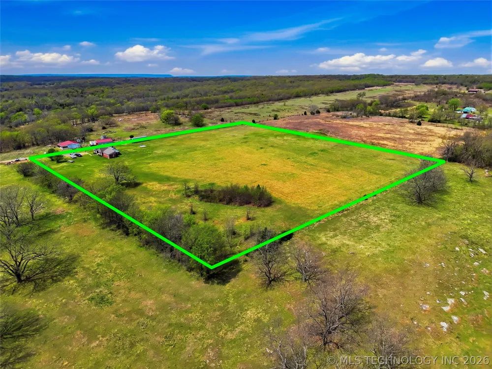 8770 W Gassaway Hulbert, OK 74441