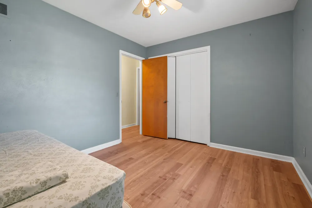 8218 37th Street Ross Township, MI 49083