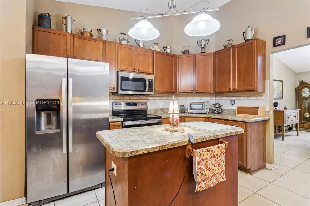 14170 SE 4th St. Williston, FL 32696