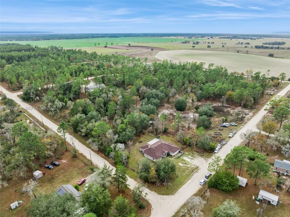 14170 SE 4th St. Williston, FL 32696