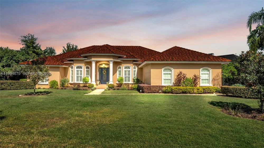 237 Mclean Point Winter Haven, FL 33884