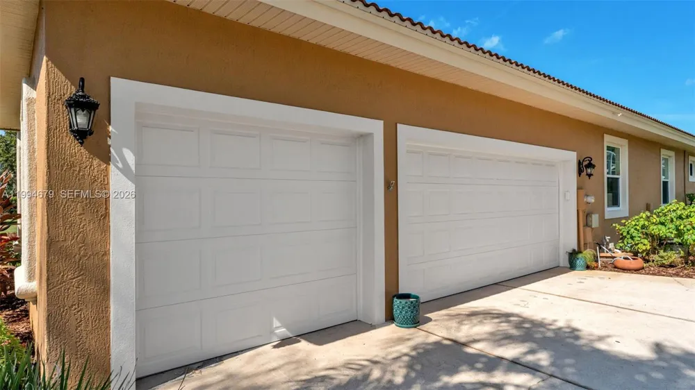 237 Mclean Point Winter Haven, FL 33884