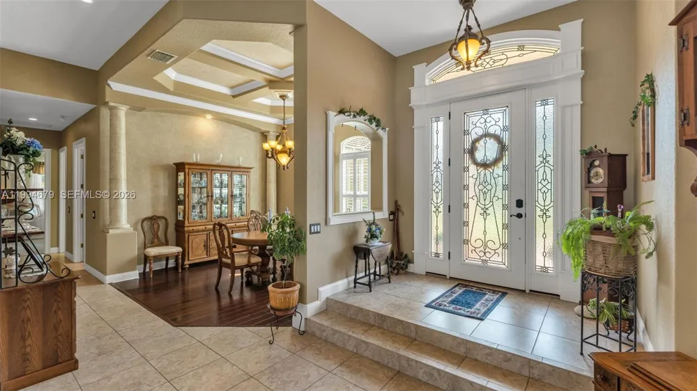237 Mclean Point Winter Haven, FL 33884