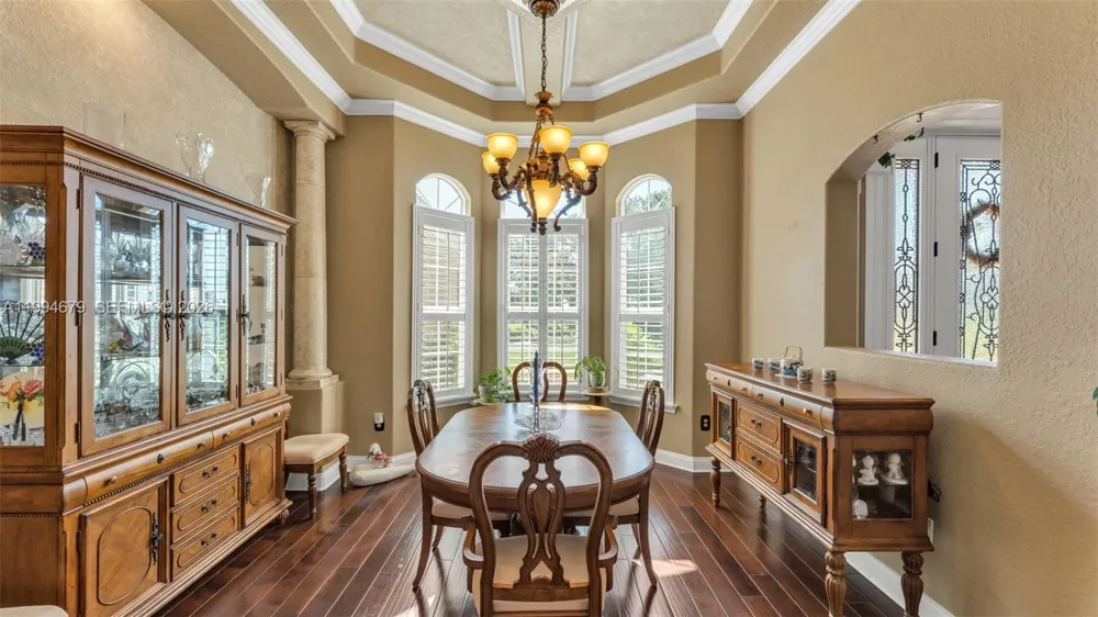 237 Mclean Point Winter Haven, FL 33884