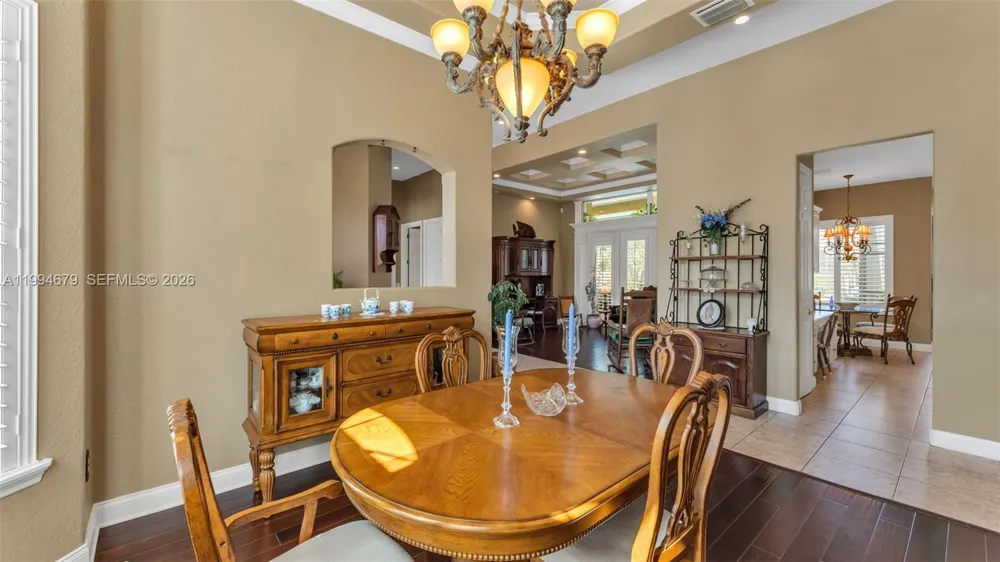 237 Mclean Point Winter Haven, FL 33884