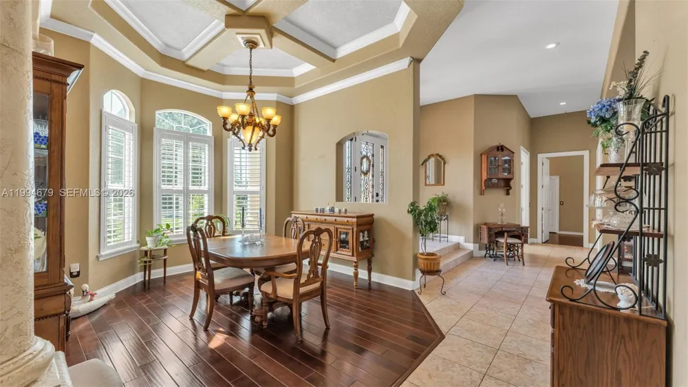 237 Mclean Point Winter Haven, FL 33884