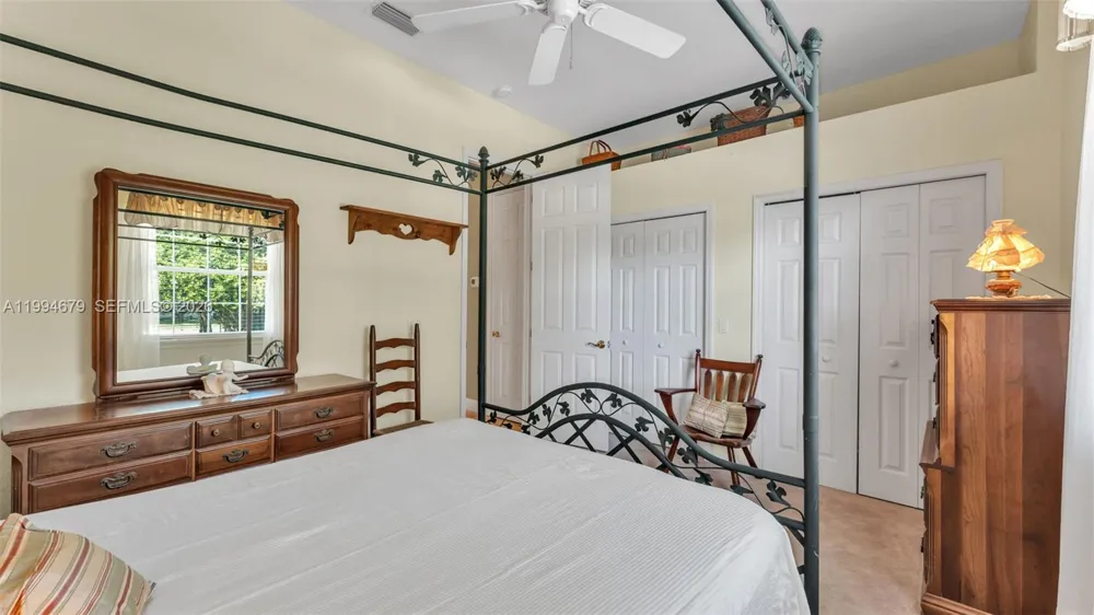 237 Mclean Point Winter Haven, FL 33884