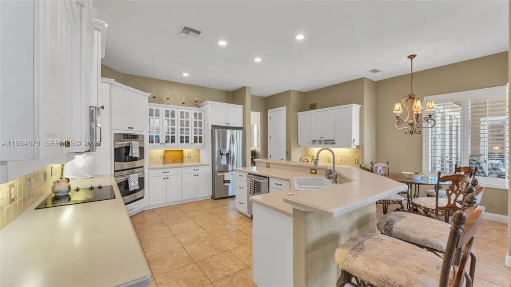 237 Mclean Point Winter Haven, FL 33884
