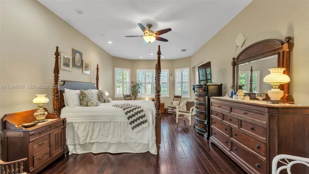237 Mclean Point Winter Haven, FL 33884