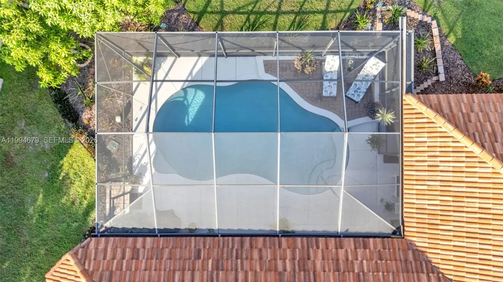 237 Mclean Point Winter Haven, FL 33884
