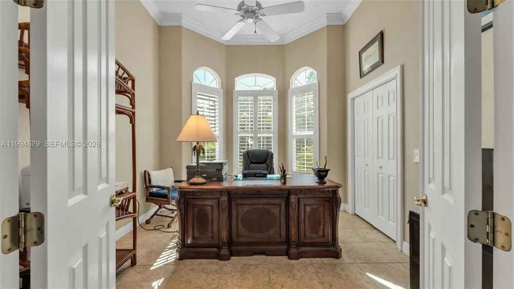 237 Mclean Point Winter Haven, FL 33884